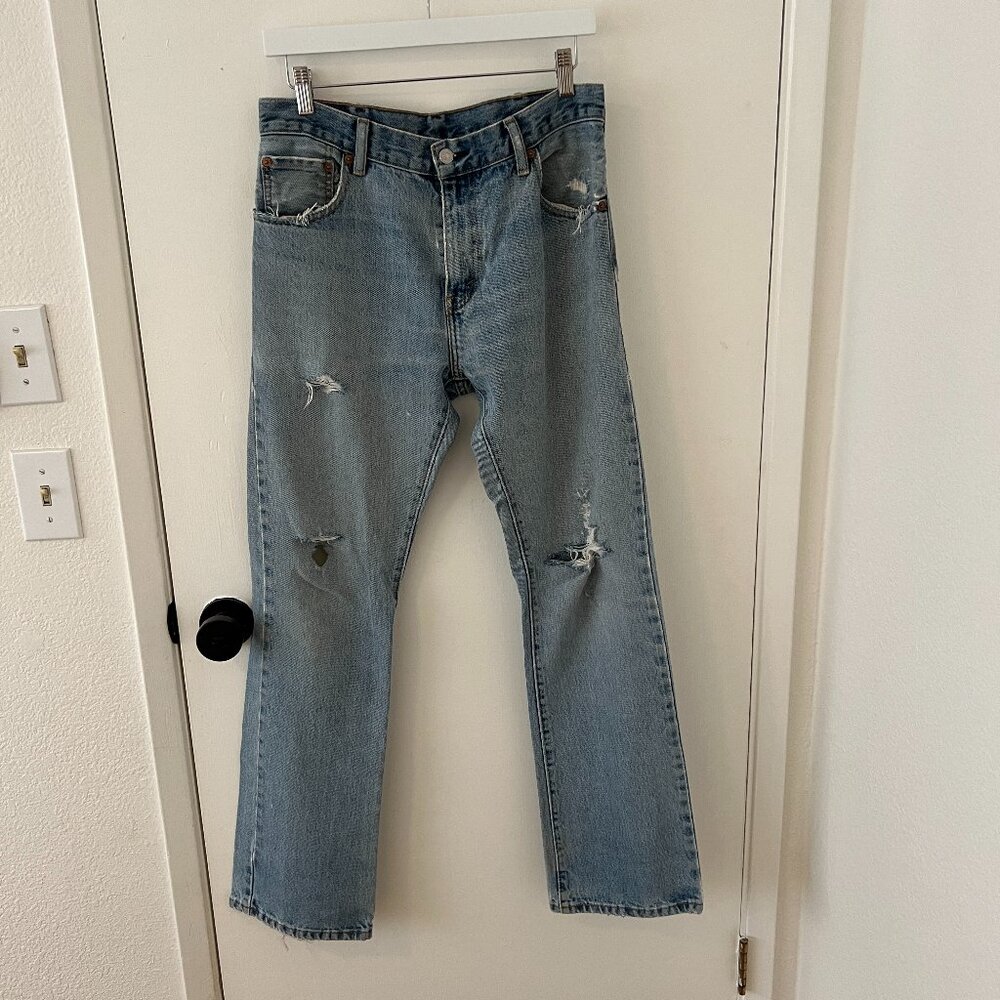 Vintage Levi's 517 Light Wash in Size 30 x 32